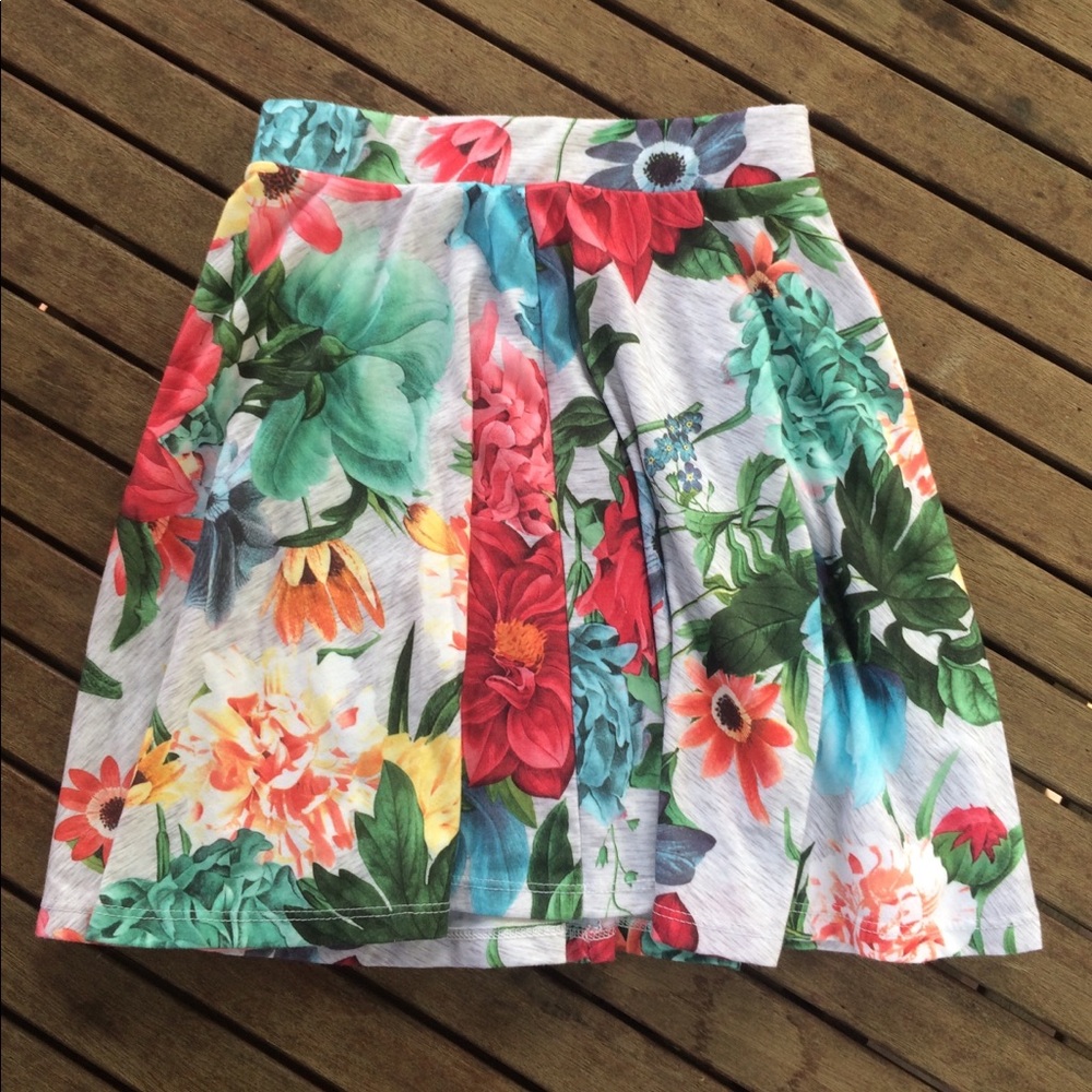 Floral skater skirt